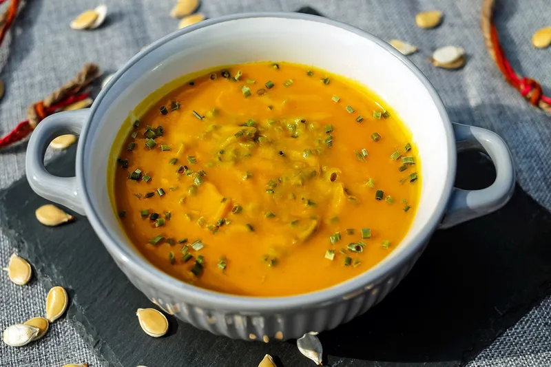 Spiced Cabbage & Chickpea Soup  – Healthy, Hearty & Vegan